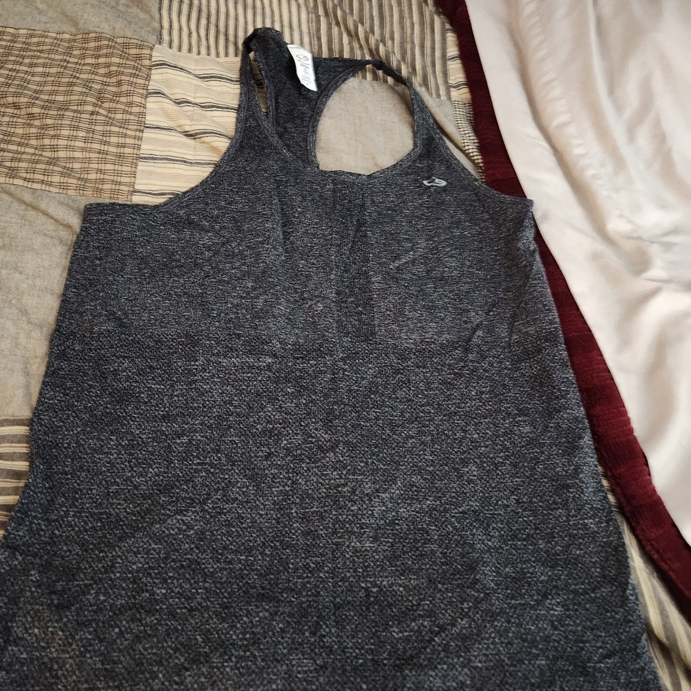 Womens tank